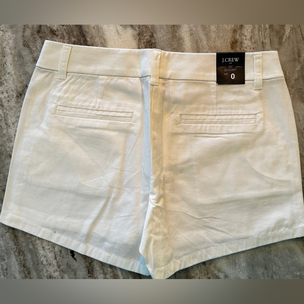 J Crew 3.5" classic chino short - Picture 6 of 6